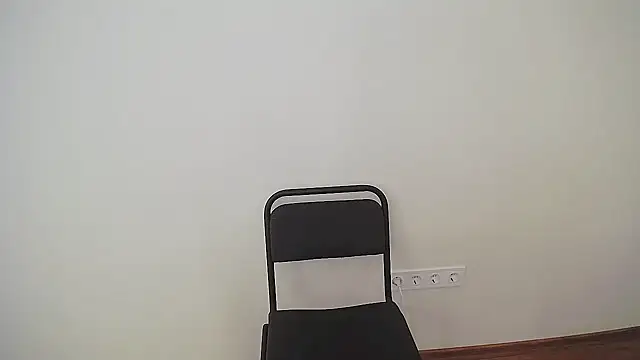 Fox_Lily webcam
