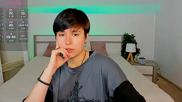 CharlieeAdams webcam