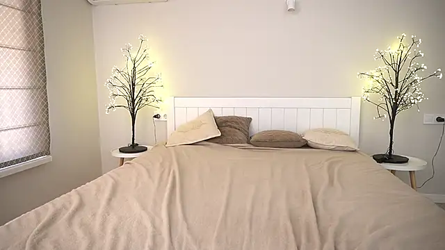 MagicPeachh_ webcam