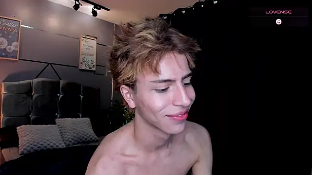 Christopher_77 webcam