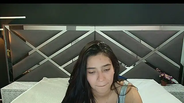 LyaScott webcam