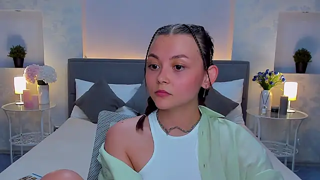 bookish_dreamer webcam