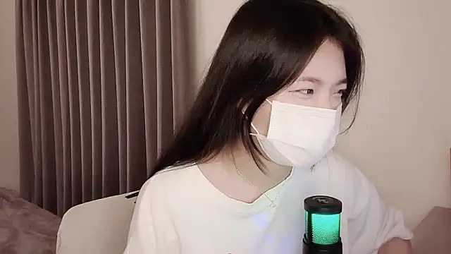 Qaz42799 webcam