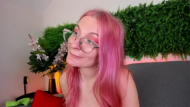 luna_velve webcam