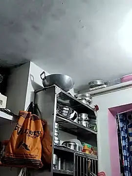 ISHANI-SINGH webcam
