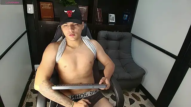 nathan_specter webcam