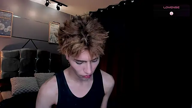Christopher_77 webcam