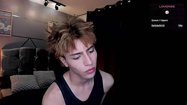 Christopher_77 webcam