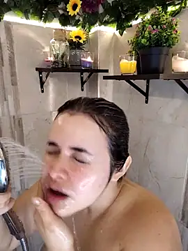 SeleneLuminari8 webcam