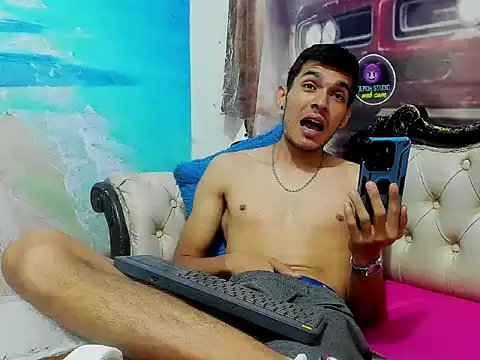 May_bowerHOT webcam