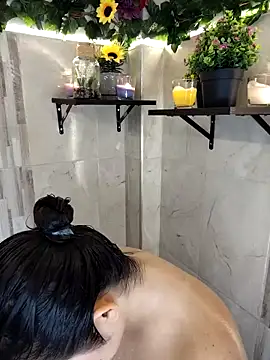 SeleneLuminari8 webcam