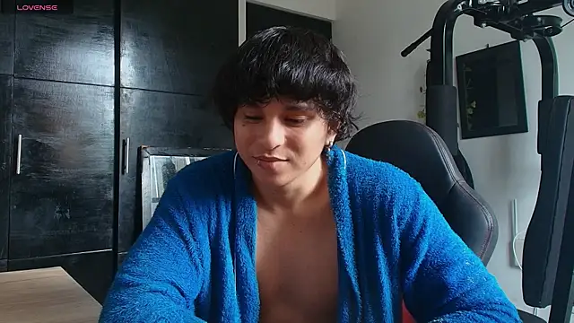 Misaki2007 webcam