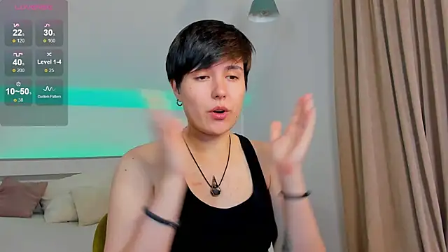 CharlieeAdams webcam