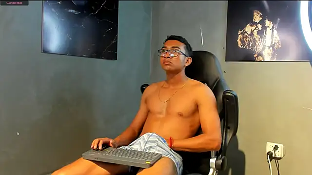 silas_brown webcam