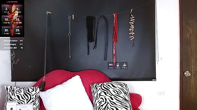 Carolaine69_ webcam