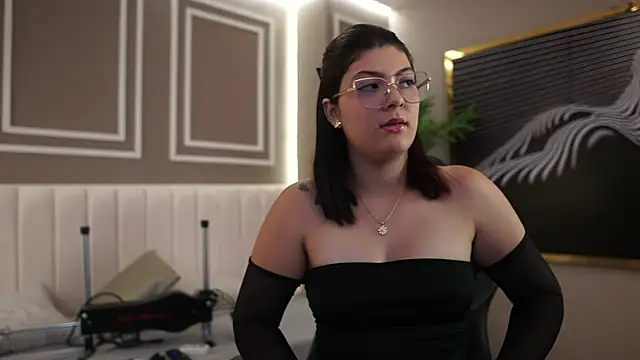 Lisa_roux