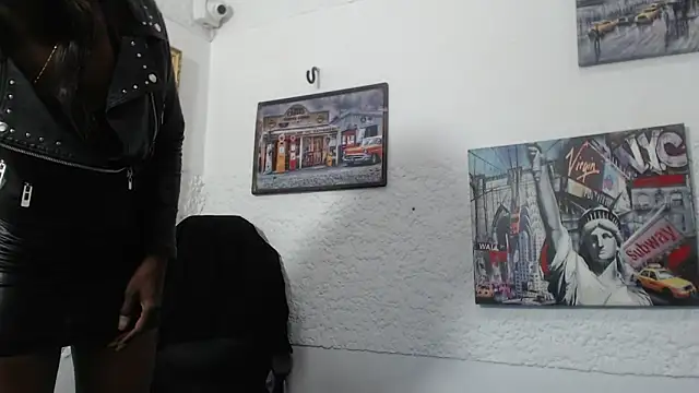 naomi_ackie