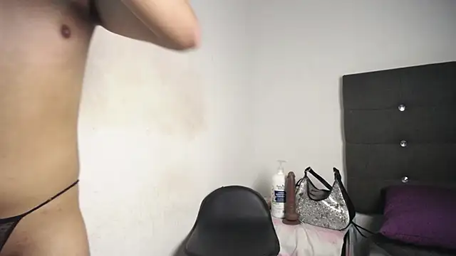 aleja_spearsx webcam
