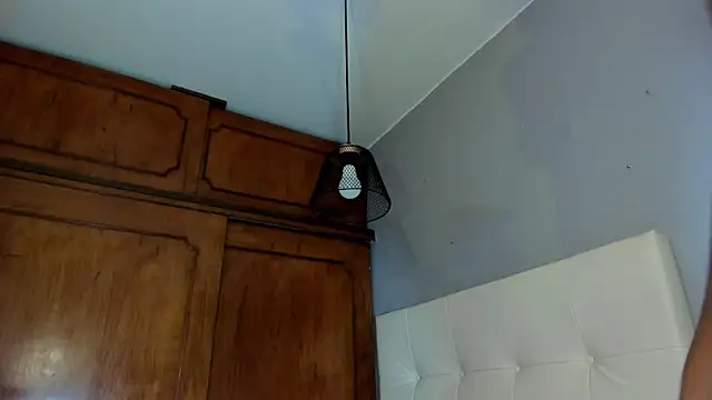 AlanieW webcam