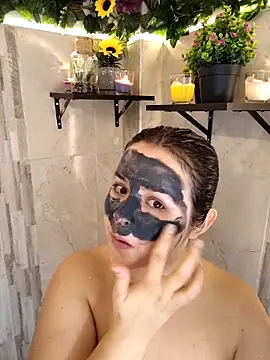 SeleneLuminari8 webcam