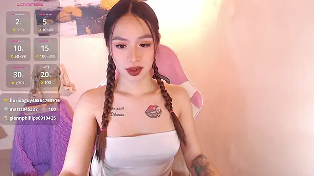 BabieMaxie25 webcam