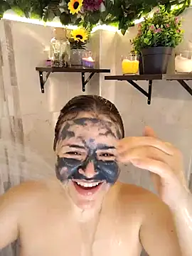SeleneLuminari8 webcam