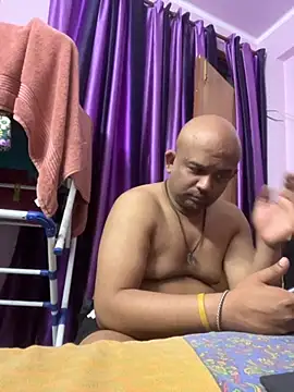 Dick_6inches_Delhi webcam