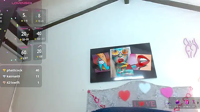 Eva_Hoot webcam
