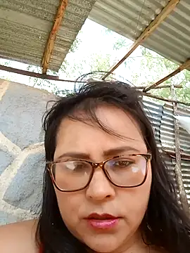 Dirty-Momm-Divorced-Hot webcam
