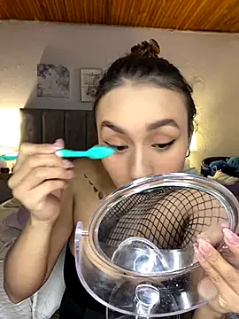 juliana-mancini webcam