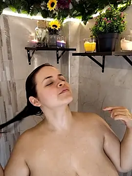 SeleneLuminari8 webcam