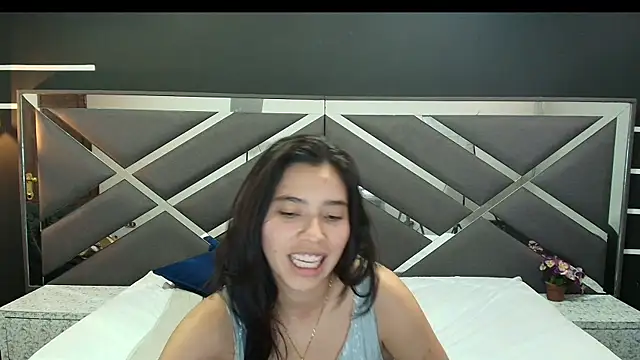 LyaScott webcam