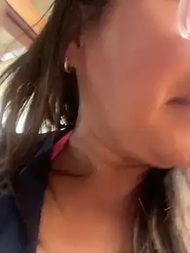 AlexxiaaMat webcam