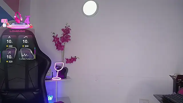 live sex room Sophia Brunette 