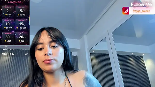 freyja_sweet_ webcam