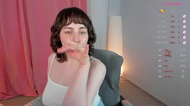 ShayaSilk webcam