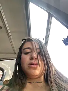 Alona_Evans webcam