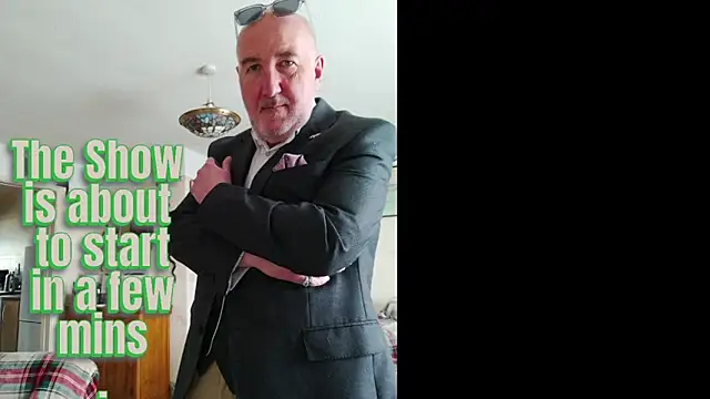 Adamdaddybear webcam