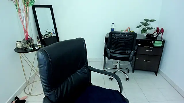 adele_sweett - Adele_Sweett's free webcam - UK Sex Cams