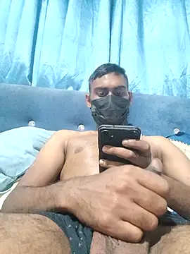 Desi_boycock webcam