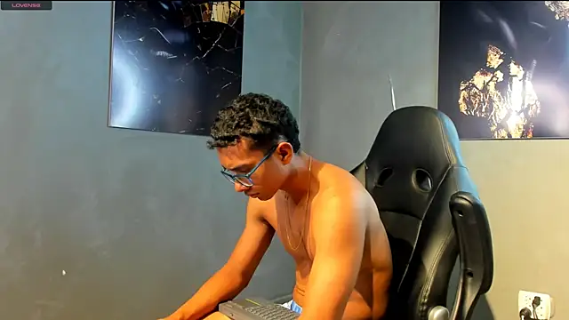 silas_brown webcam