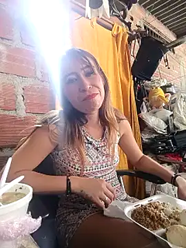 samy-blonde webcam