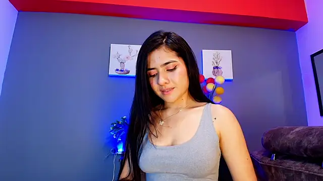 adara_johnson__ webcam