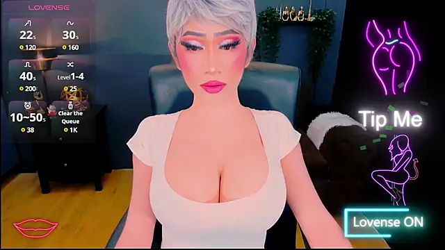 TwittyGIRL_giFTED_exotic webcam