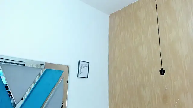 Luya_Jhon webcam