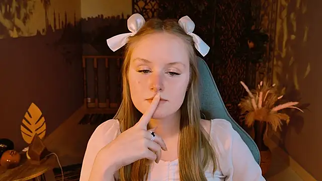 VivienLeeigh webcam