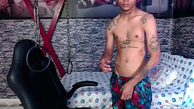 Alan_Boyy webcam