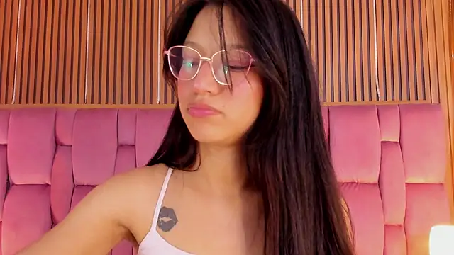 Sophie_Calloway webcam