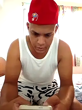 Zeushorny10 webcam