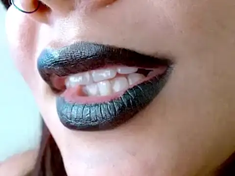 miss_evoleth2 webcam